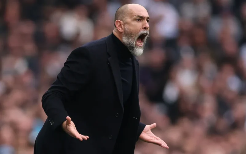 توتنهام يتفاوض مع مدرب سابق بالدوري الألماني وسط غموض يحيط بـ إيغور تودور